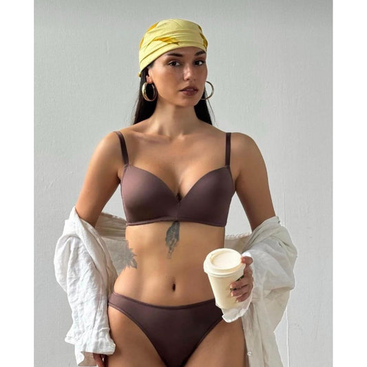 Lunelle Kahverengi Dikişsiz Desteksiz Sütyen Takımı – Günlük Konforlu Basic Sütyen & Külot Seti